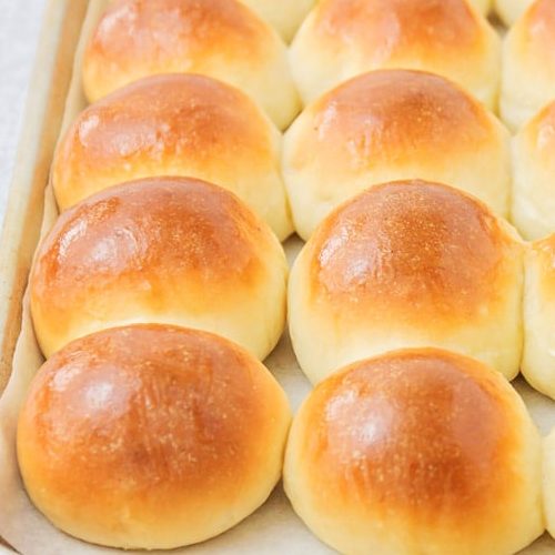 Amish Potato Dinner Rolls image 0